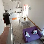 Little Flower Apartman *