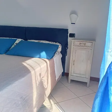 Little Flower Διαμέρισμα