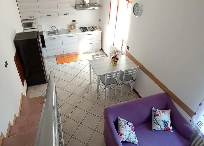 Little Flower Appartement *