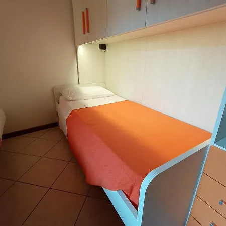 Little Flower * Domaso