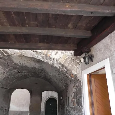 Little Flower Lägenhet